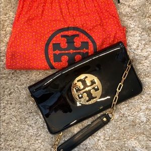 Tory Burch - Reva Fold Over Clutch with Gold Chain